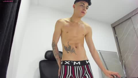 Snapshot of jack_carrington chatting on May 5, 2026, 12:29 am jack online show from May 5, 2026, 12:29 am