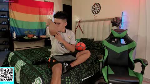 JACK CASTELL online show from September 12, 2025, 10:48 am