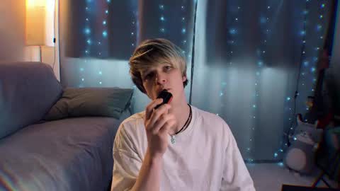 Snapshot of jack_frozt chatting on May 29, 2026, 7:06 am brestonsweet online show from May 29, 2026, 7:06 am