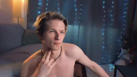 Snapshot of jack_frozt chatting on June 9, 2026, 1:39 am brestonsweet online show from June 9, 2026, 1:39 am