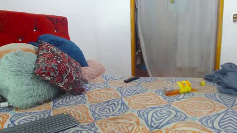 Laick online show from April 12, 2026, 6:07 am