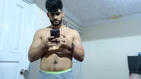 Snapshot of jackecuador chatting on May 11, 2026, 11:57 pm Jack online show from May 11, 2026, 11:57 pm