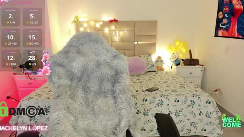 Snapshot of jackelyn_lopezz chatting on February 4, 2025, 11:49 am Jacky online show from February 4, 2025, 11:49 am