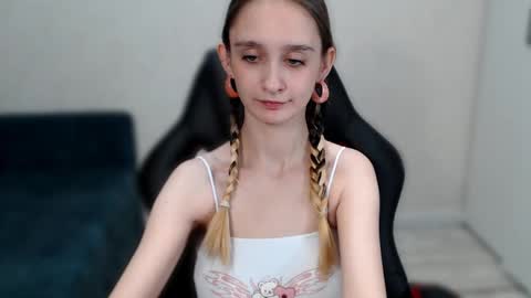 jackie__morgan online show from December 27, 2024, 1:22 am