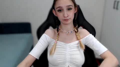 jackie__morgan online show from January 6, 2025, 4:04 am