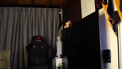 Snapshot of jackson__cottonwood chatting on October 15, 2025, 5:29 am JC online show from October 15, 2025, 5:29 am