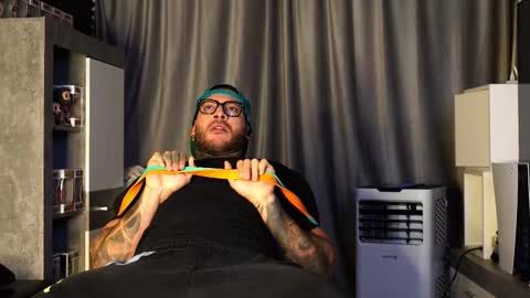 Snapshot of jackson__cottonwood chatting on October 19, 2025, 2:40 pm JC online show from October 19, 2025, 2:40 pm