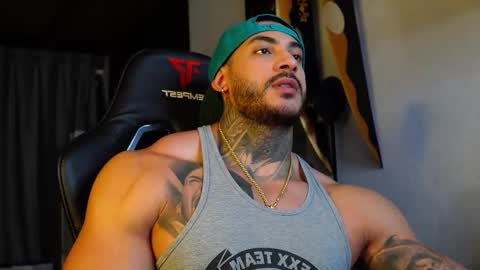 Snapshot of jackson__cottonwood chatting on October 31, 2025, 4:24 am JC online show from October 31, 2025, 4:24 am