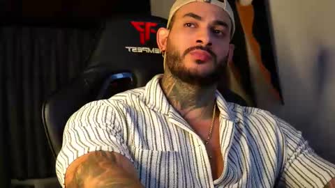 Snapshot of jackson__cottonwood chatting on November 7, 2025, 6:52 pm JC online show from November 7, 2025, 6:52 pm