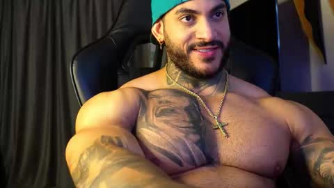 Snapshot of jackson__cottonwood chatting on November 10, 2025, 10:20 pm JC online show from November 10, 2025, 10:20 pm