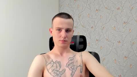 Nikolay online show from October 19, 2025, 7:58 pm