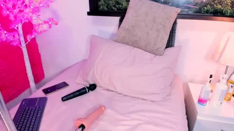 Jacky hoott online show from January 20, 2025, 1:32 pm