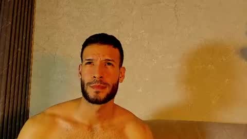 Jaco online show from July 5, 2026, 4:19 am