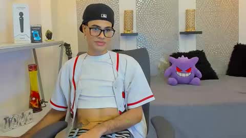 jacob_blackwell online show from November 7, 2025, 7:47 pm