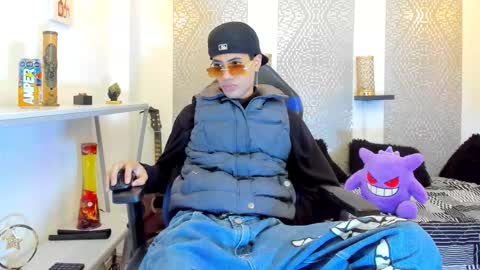 jacob_blackwell online show from November 16, 2025, 7:19 pm