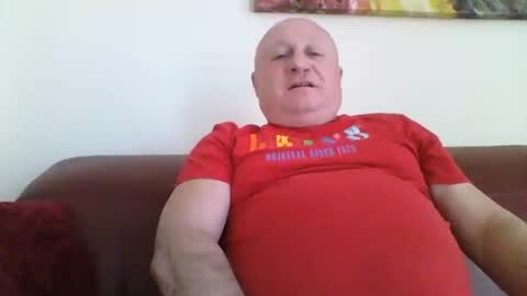 Snapshot of jacob_bron chatting on April 19, 2026, 4:17 pm jacob_bron online show from April 19, 2026, 4:17 pm