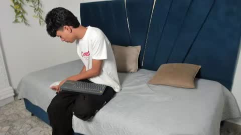 Snapshot of jacob_cum23 chatting on July 5, 2026, 2:13 pm jacob_cum23 online show from July 5, 2026, 2:13 pm
