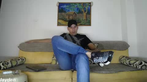 Jacob And Jayden online show from April 18, 2026, 7:07 pm