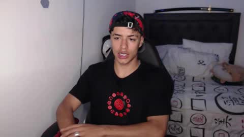 Jacobbakerr online show from April 1, 2026, 12:39 pm