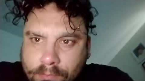 Shakey j online show from October 18, 2025, 6:52 pm