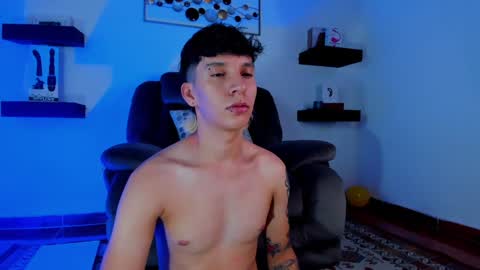 Snapshot of jacobo__parker21 chatting on January 7, 2025, 9:46 pm jacobo parker online show from January 7, 2025, 9:46 pm