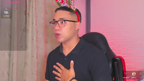Snapshot of jacoboleeh1 chatting on December 6, 2024, 8:40 pm Jacobo Leeh online show from December 6, 2024, 8:40 pm