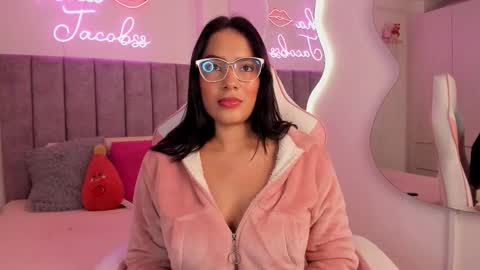 JACOBSS online show from October 20, 2025, 11:38 pm