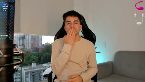 JACOB STONES online show from November 21, 2025, 10:19 pm