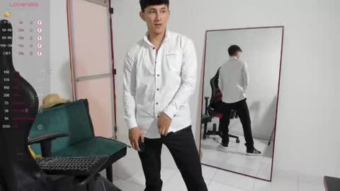 jacobo online show from January 13, 2025, 4:19 pm