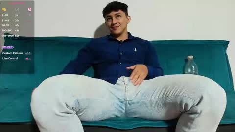 jacobo online show from November 21, 2025, 12:15 pm