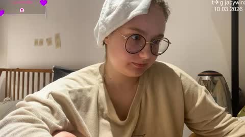 jacywinslat online show from March 10, 2026, 6:24 pm