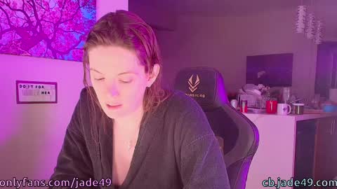 Jade49 online show from April 7, 2026, 12:44 am