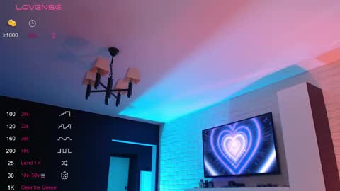 Jade online show from April 19, 2026, 4:28 pm