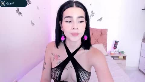 Snapshot of jade__weed chatting on September 21, 2025, 11:17 pm online show from September 21, 2025, 11:17 pm