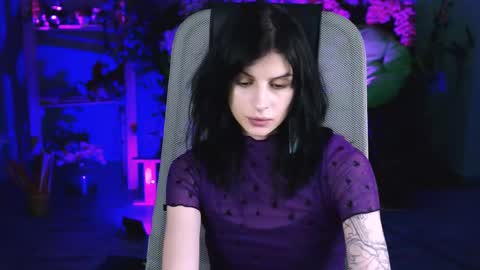 jade_castle online show from April 20, 2026, 1:03 pm