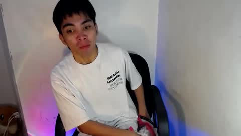 Jade online show from December 4, 2024, 12:41 am