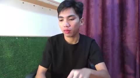 Jade online show from January 6, 2025, 7:52 am