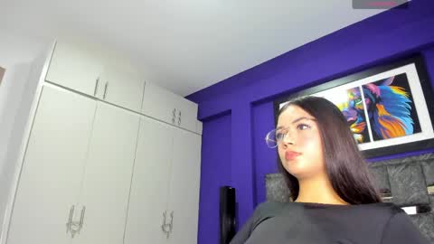 jade_lovv online show from May 30, 2026, 12:13 pm