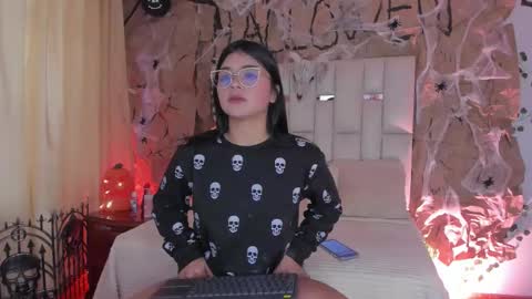 ade online show from October 27, 2025, 12:42 pm