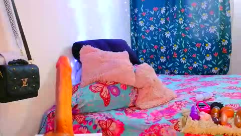 Jade Watson online show from March 6, 2026, 5:04 am