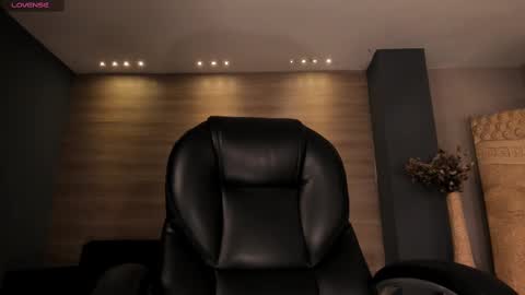 JADE EVANS online show from March 11, 2025, 4:07 pm