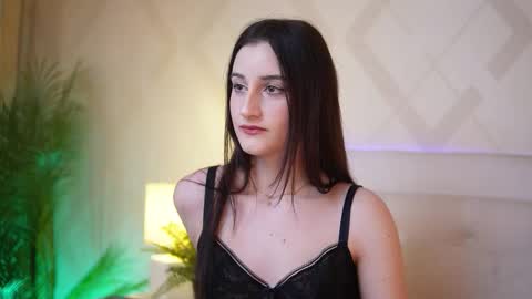 Snapshot of jadehazy chatting on November 26, 2025, 8:54 pm Jade online show from November 26, 2025, 8:54 pm