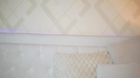 Snapshot of jadehazy chatting on January 14, 2026, 8:36 pm Jade online show from January 14, 2026, 8:36 pm