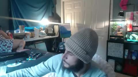 Jade online show from January 5, 2026, 5:27 pm