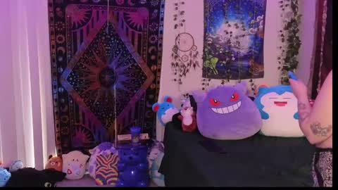 jadeplant online show from February 21, 2025, 7:32 pm