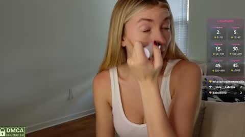 jadewilkinson online show from September 20, 2025, 7:48 pm