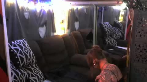 Jamie Rose Queenschild ever... online show from February 22, 2025, 2:50 am