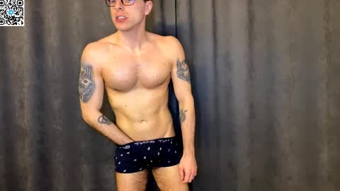 Snapshot of jaguar_777 chatting on April 26, 2026, 7:44 pm Alex online show from April 26, 2026, 7:44 pm