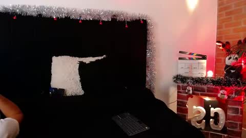 Jaiden online show from December 19, 2025, 8:32 am