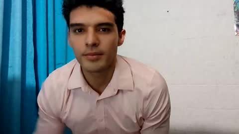 JaxXx online show from February 15, 2026, 6:54 am